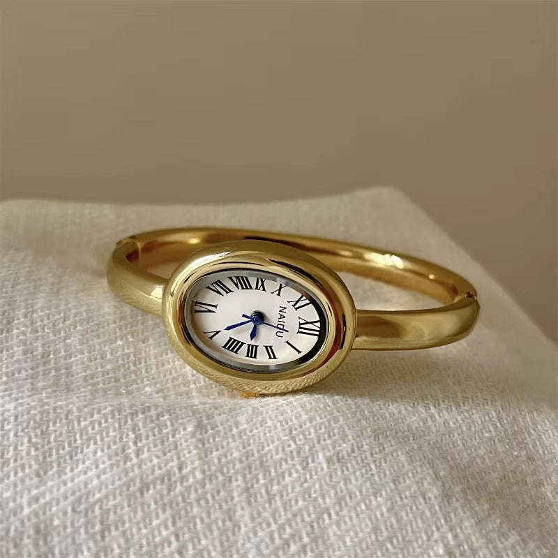 Simple and Stylish Roman Scale Women'S Bracelet Watch Oval Quartz Watch