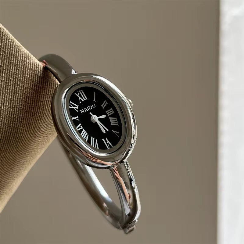 Simple and Stylish Roman Scale Women'S Bracelet Watch Oval Quartz Watch